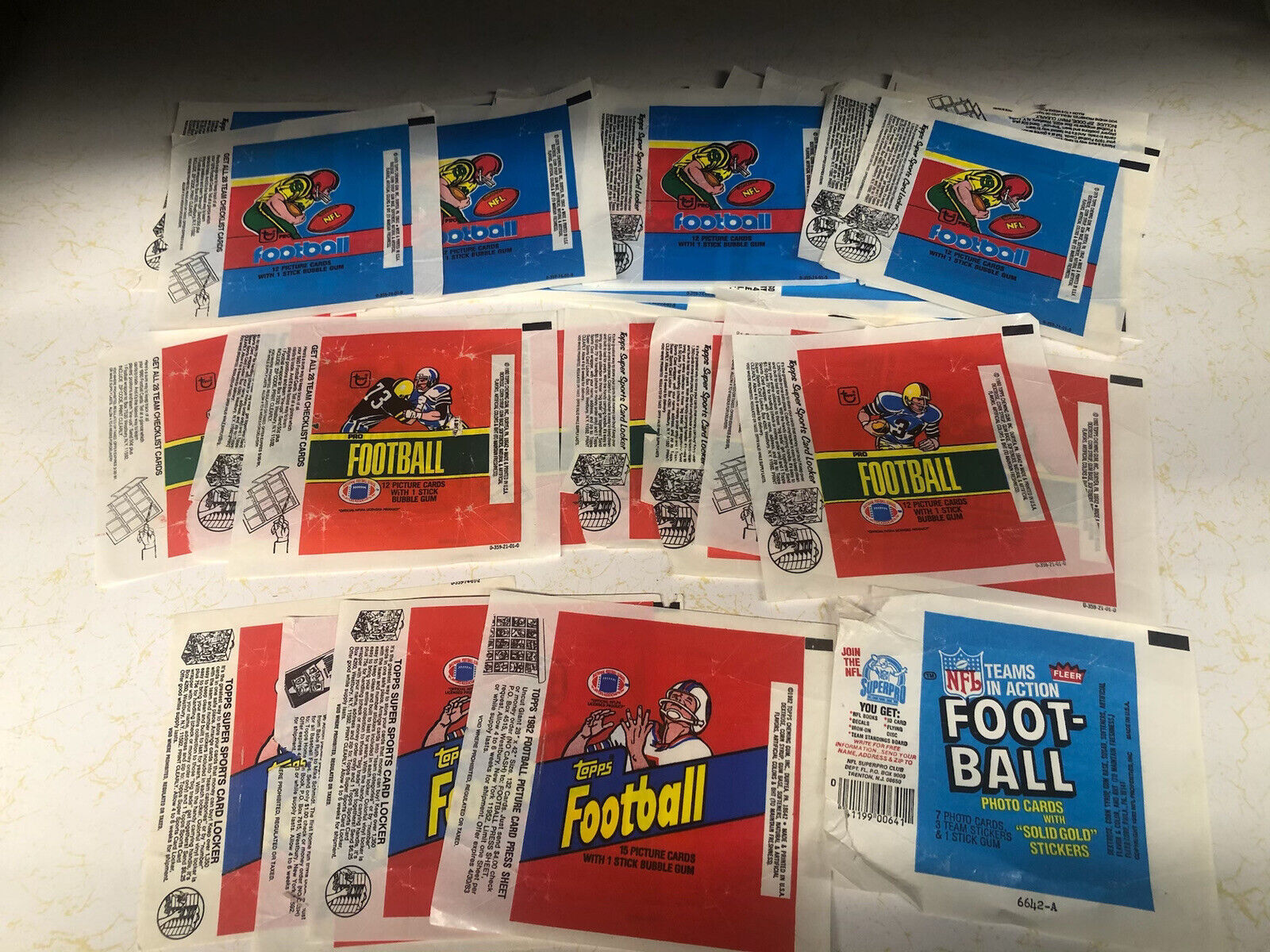Football Wax Gum Wrapper Lot Of (32) 1970’s-80’s F-g Condition
