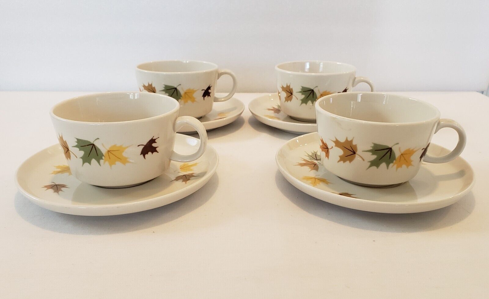 4 Vintage Franciscan Usa Indian Summer Cups And Saucers Yellow Tan Green Leaves