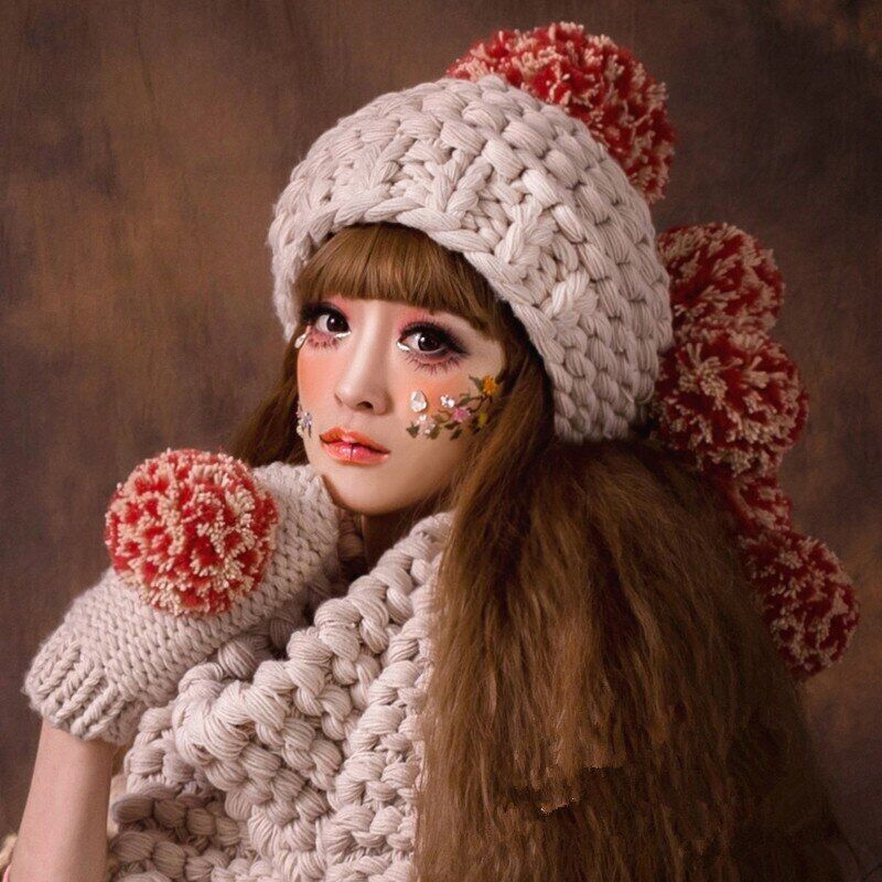 Handmade Hand Made Knit Beautiful Hat • Scarf • Mittens Very warm • Adult Unique